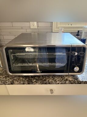 Ninja Stainless Steel Air Oven - Silver and Black